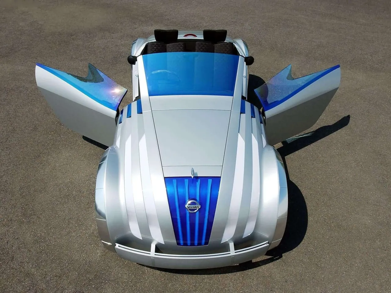 Nissan Jikoo Concept (2003) – zepředu
