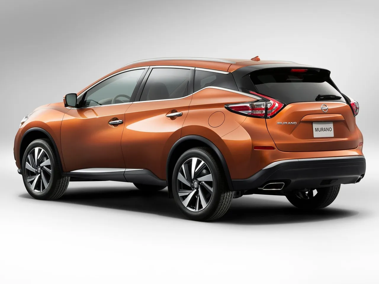 Nissan Murano (2015) – zadní tříčtvrteční pohled