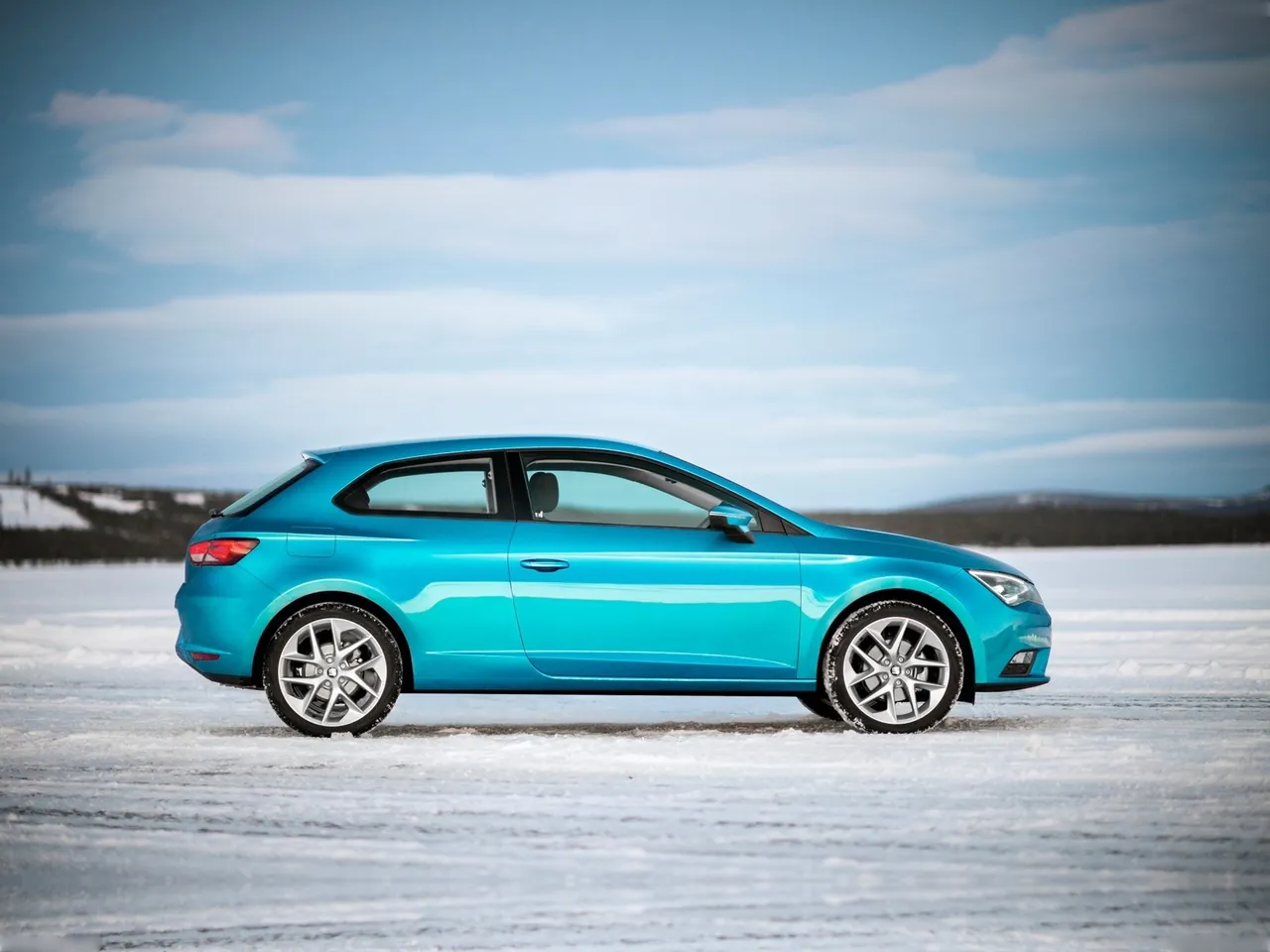 Seat Leon SC (2014) – boční profil