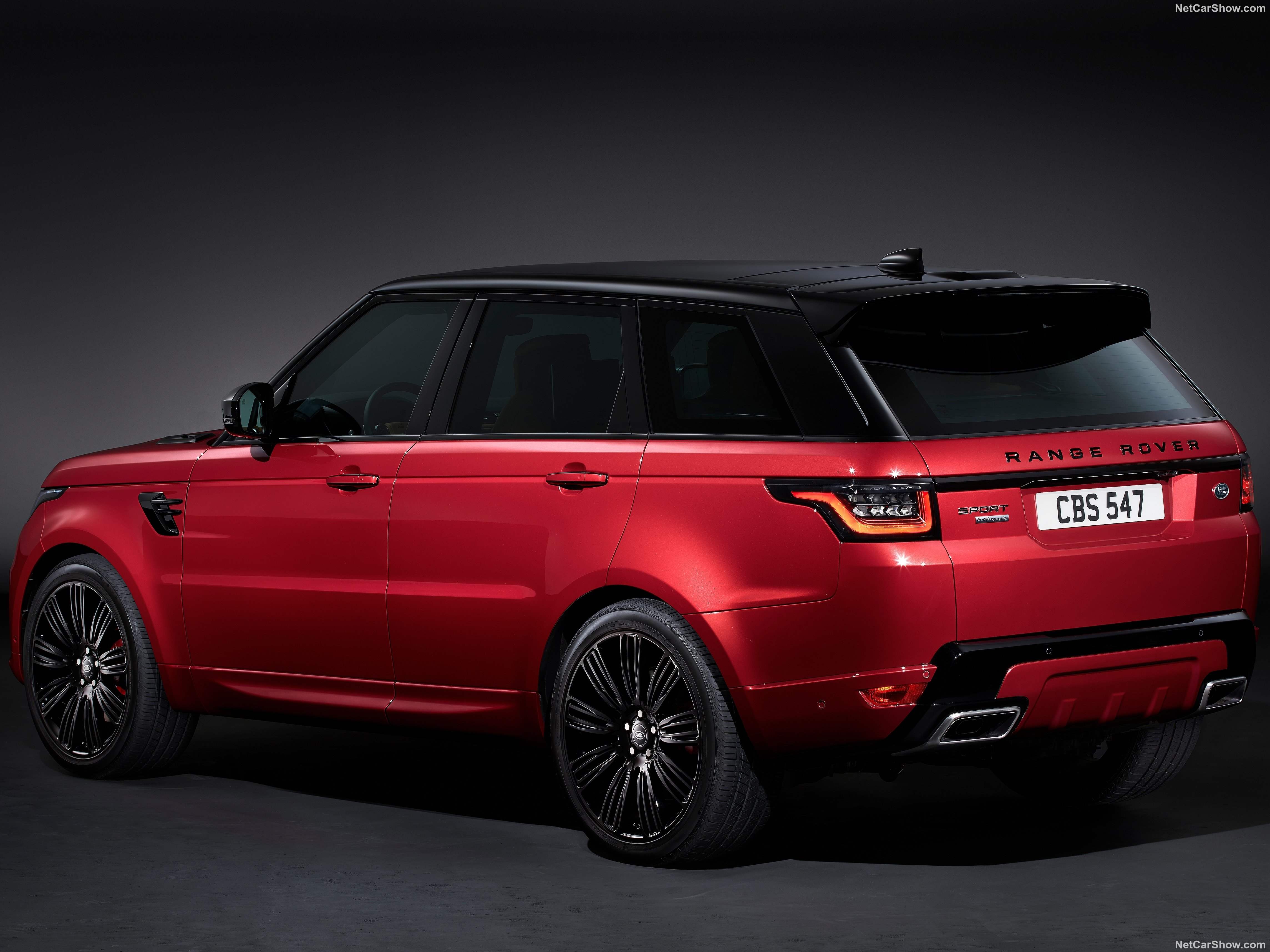 Land Rover Range Rover Sport (2018) - Rear Three-Quarter