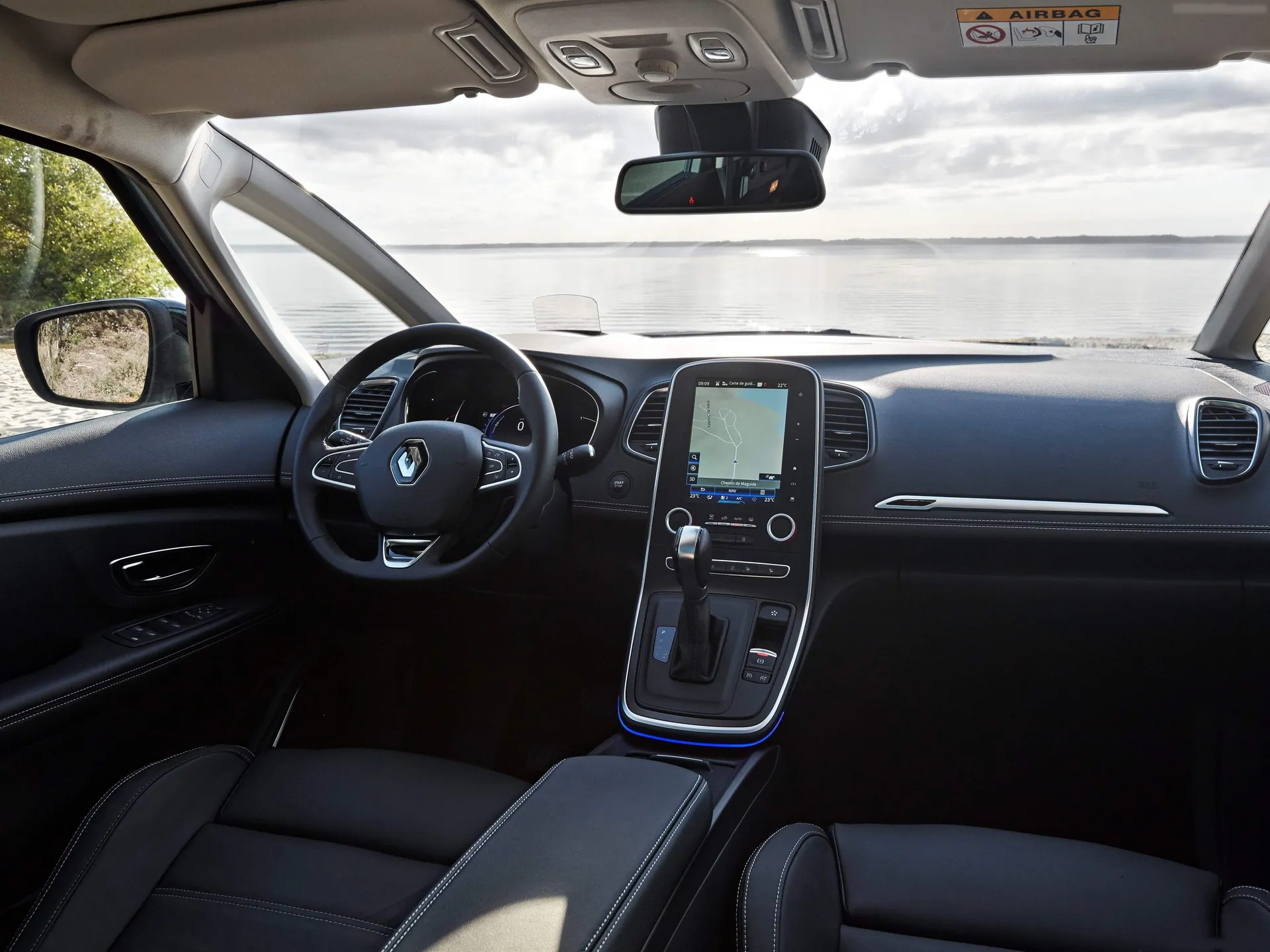 Renault Grand Scenic (2017) – interiér