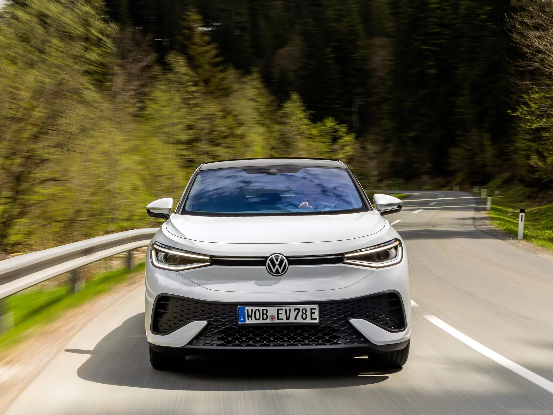 Volkswagen ID.5 (2022) - Front
