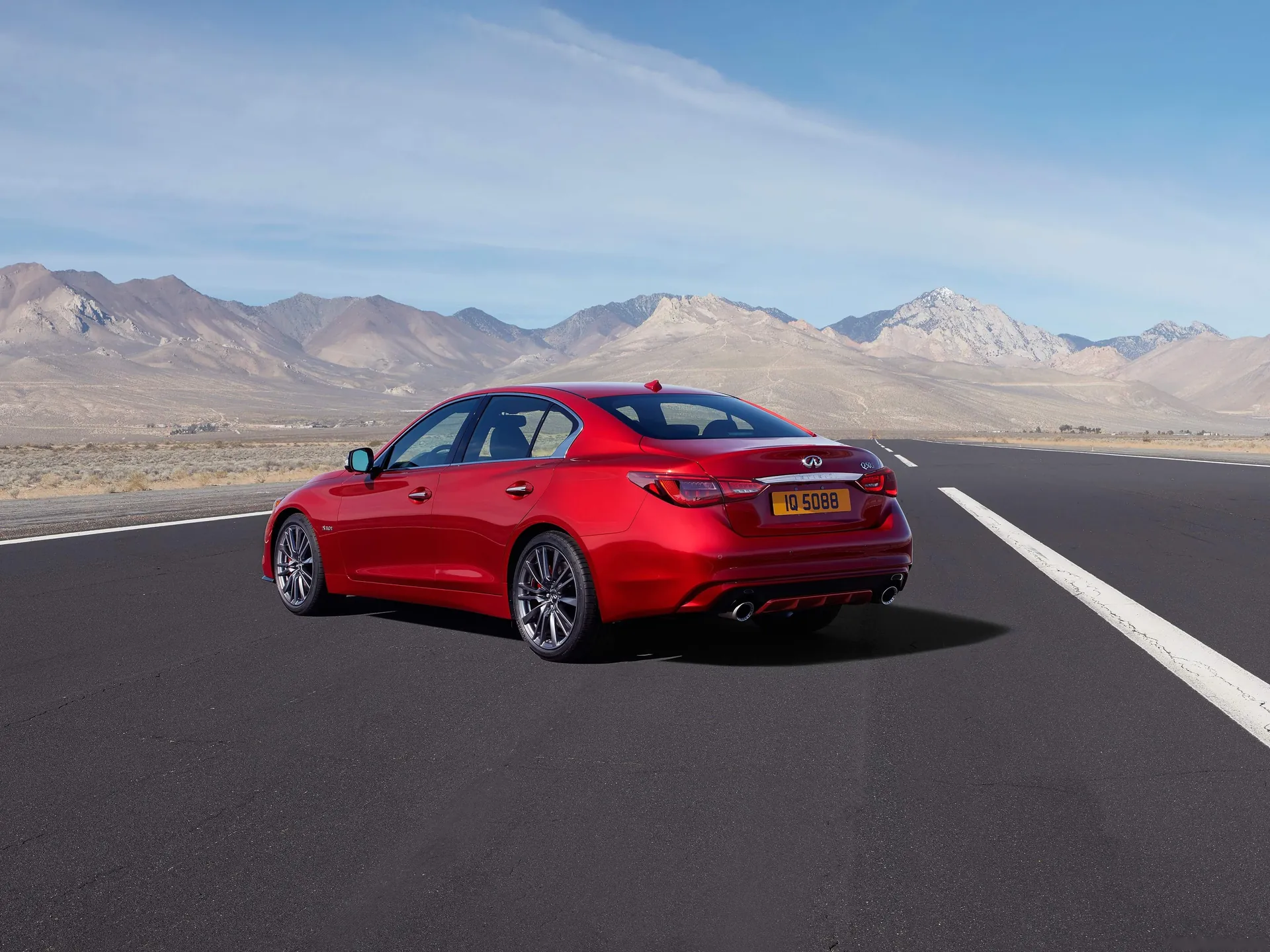 Infiniti Q50 (2018) – zadní tříčtvrteční pohled
