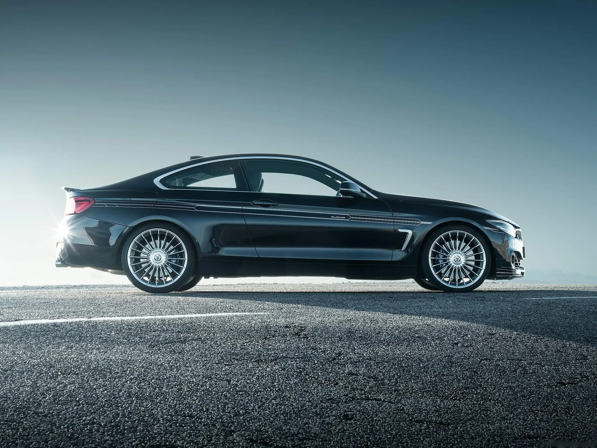 Alpina BMW D4 Bi-Turbo (2018) – boční profil