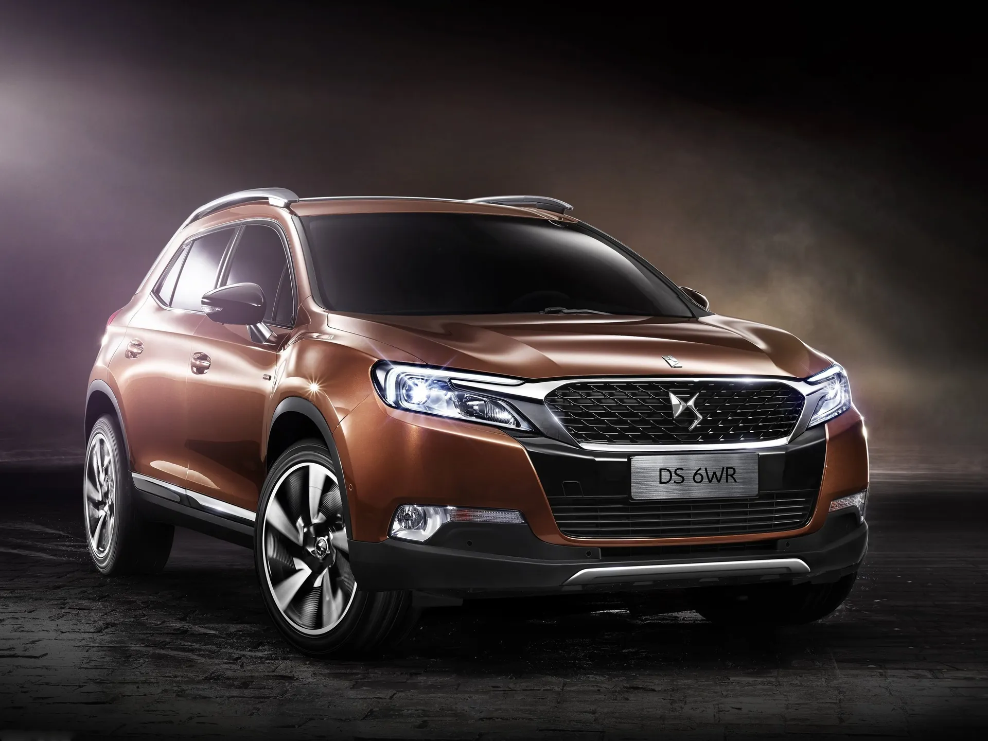 DS 6WR (2015)