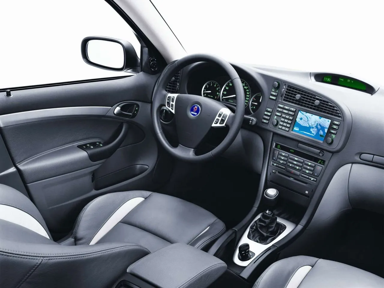 Saab 9-3 Sport Sedan (2005) – interiér