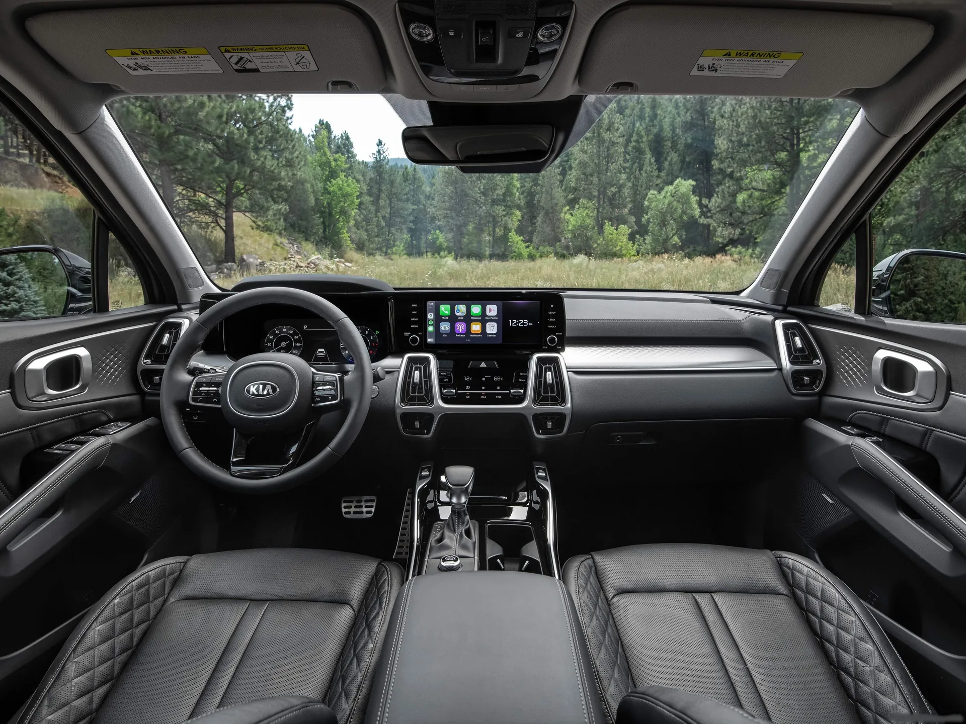 Kia Sorento [US] (2021) – interiér