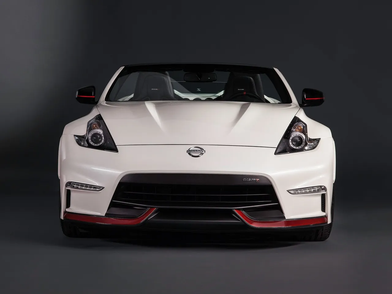 Nissan 370Z Nismo Roadster Concept (2015) – zepředu