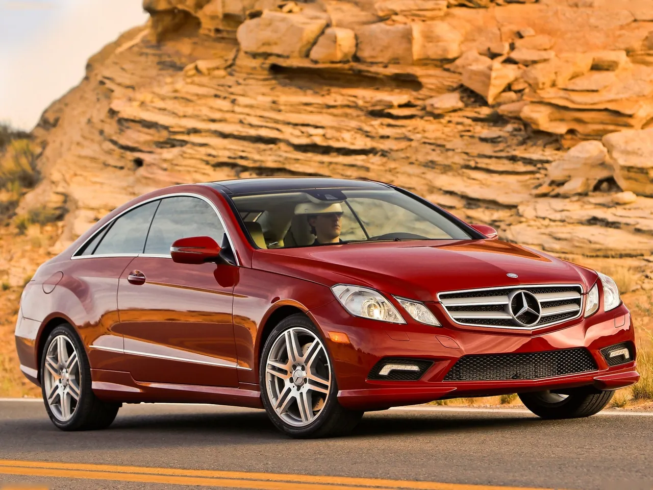 Mercedes-Benz E550 Coupe (2010)