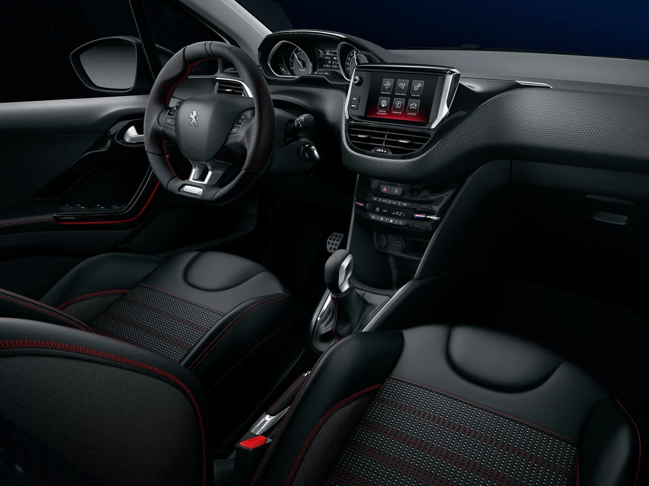 Peugeot 208 (2016) – interiér