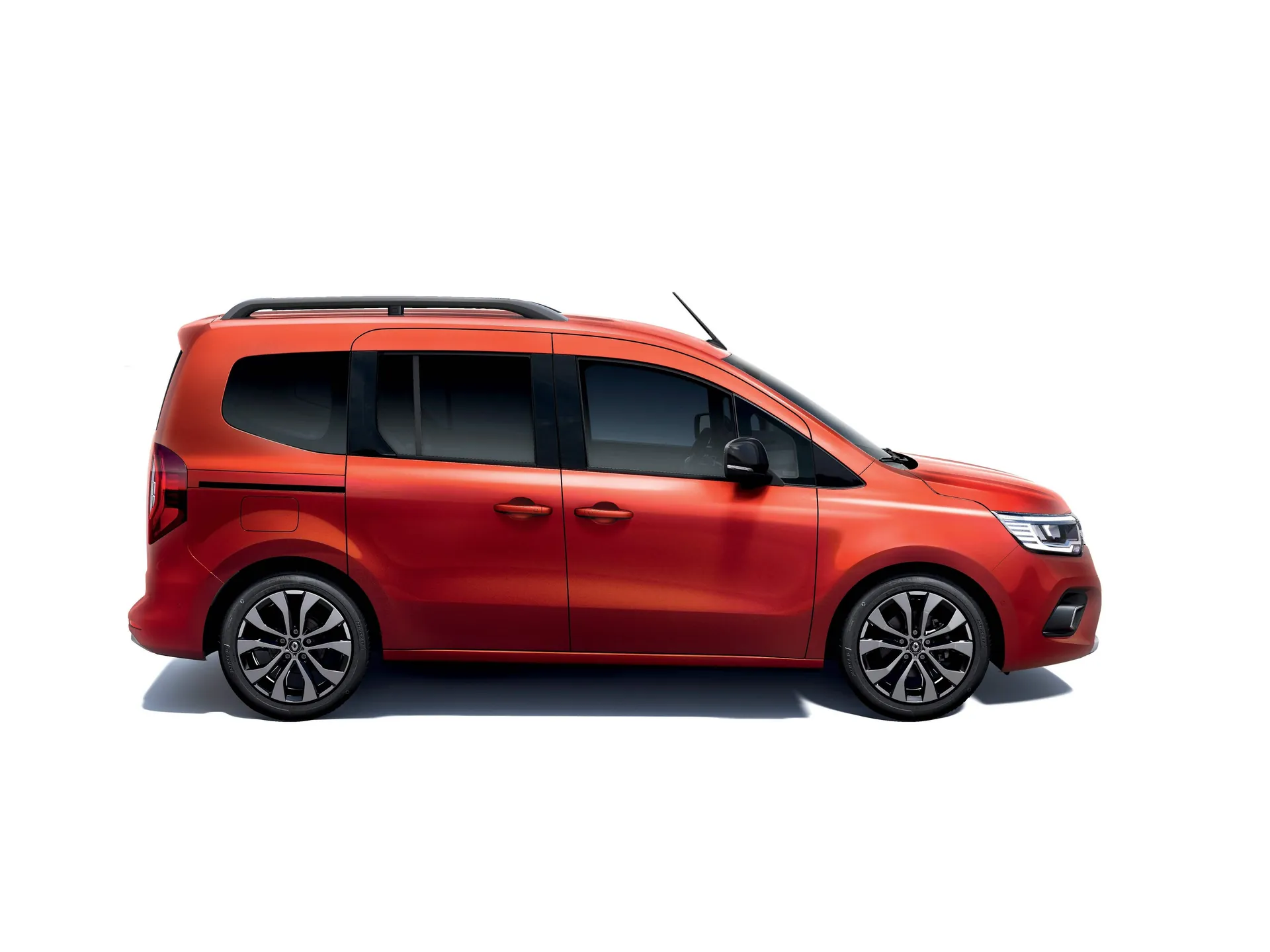 Renault Kangoo (2021) – boční profil