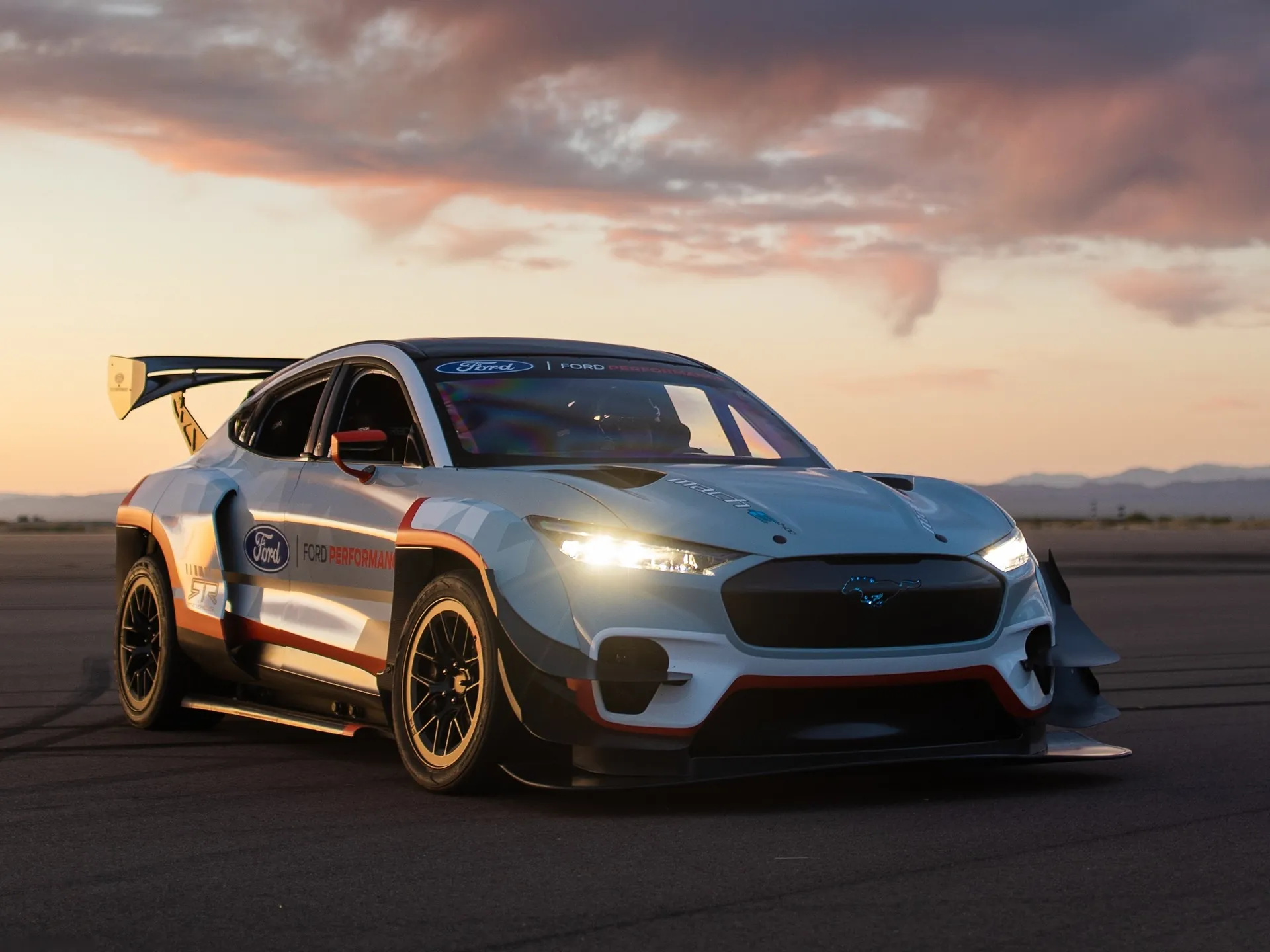 Ford Mustang Mach-E 1400 Concept (2020)