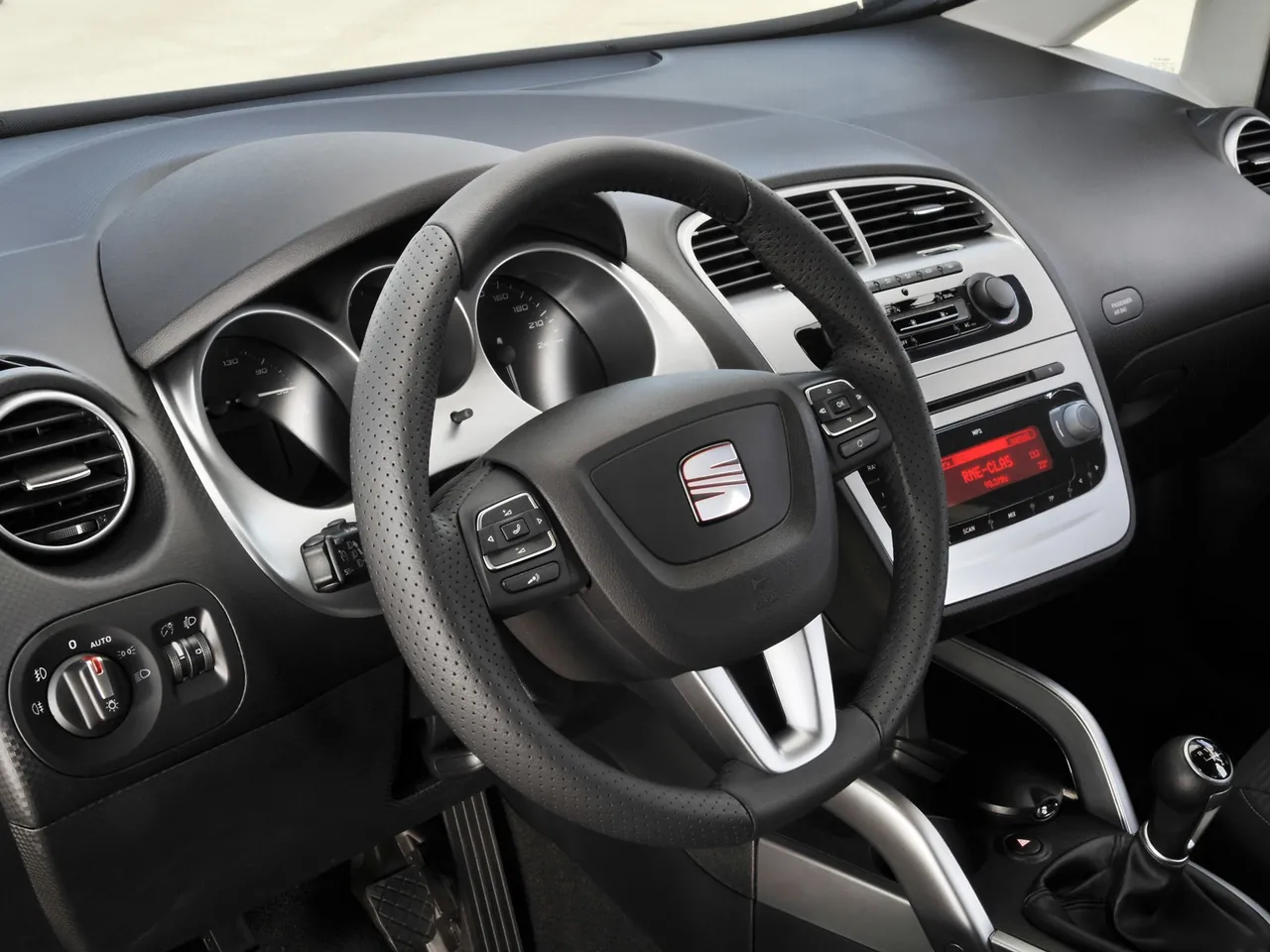 Seat Altea XL (2009) – interiér