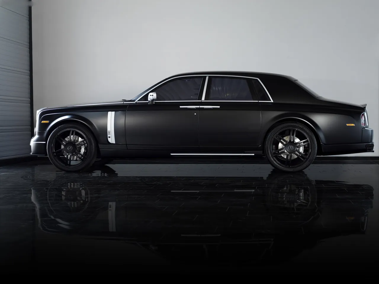 Mansory Rolls Royce Conquistador (2007) – boční profil