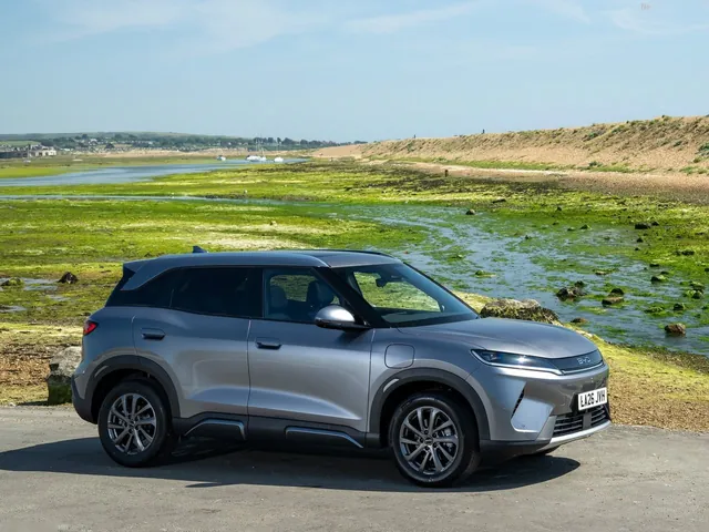 BYD Atto 2 DM-i [UK] (2026)