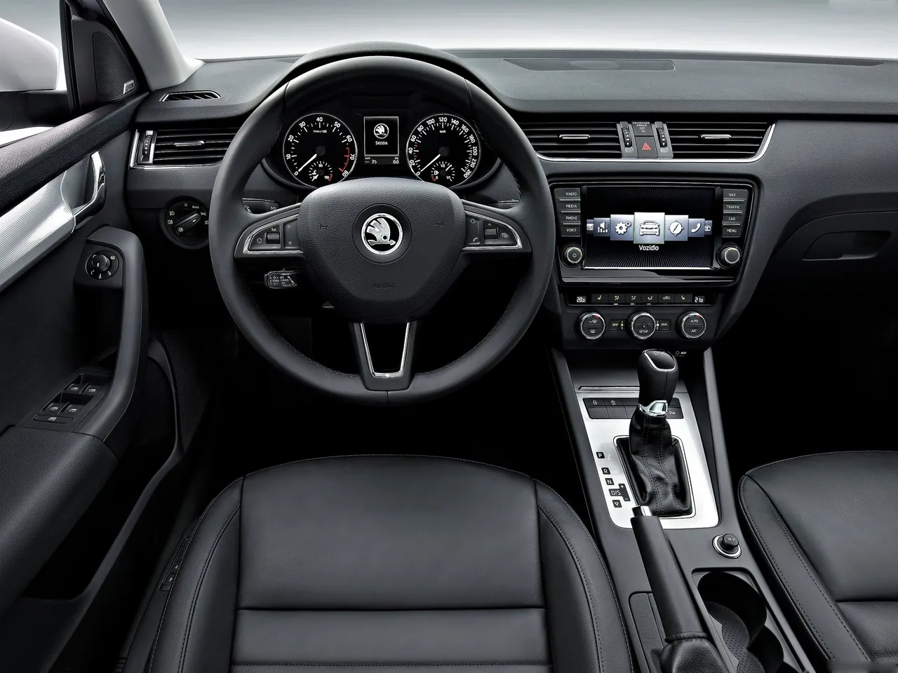 Skoda Octavia (2013) – interiér