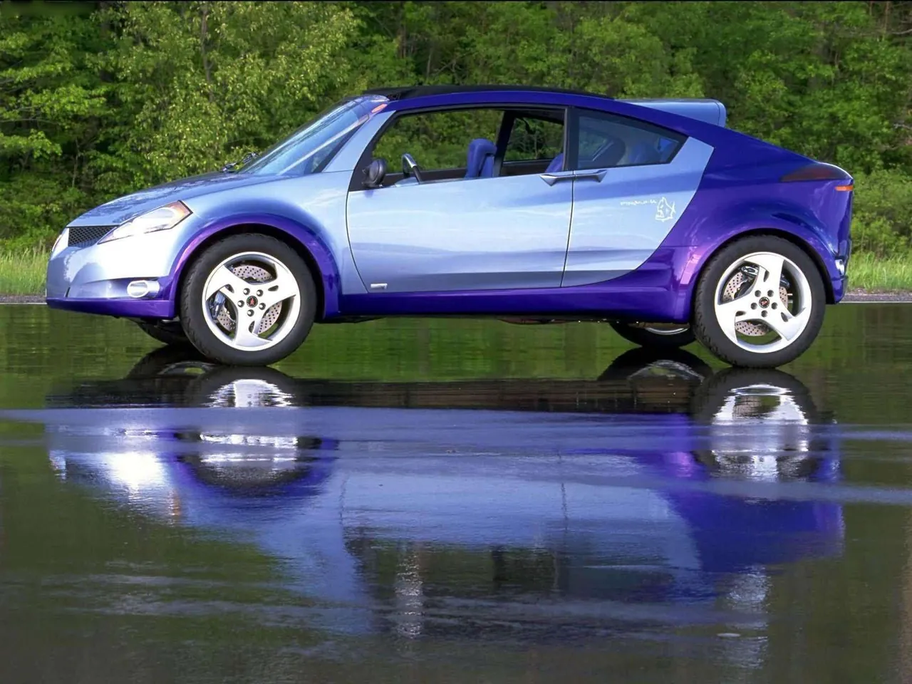 Pontiac Piranha Concept (2000) – boční profil