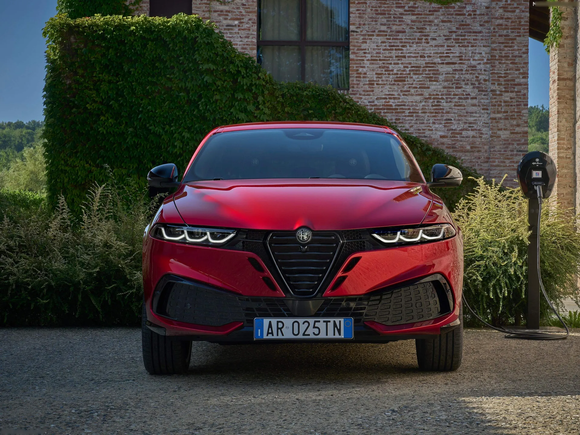 Alfa Romeo Tonale (2026) – zepředu