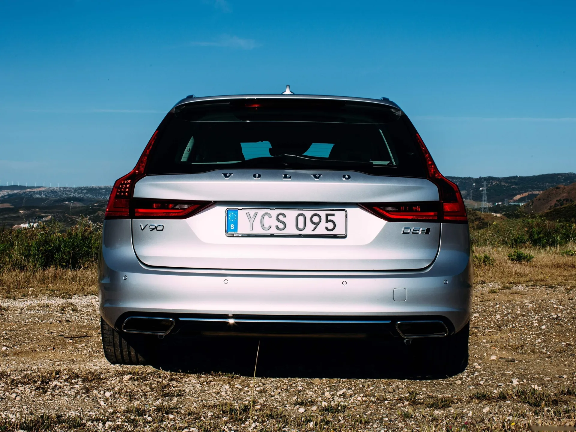 Volvo V90 Estate (2017) – zezadu