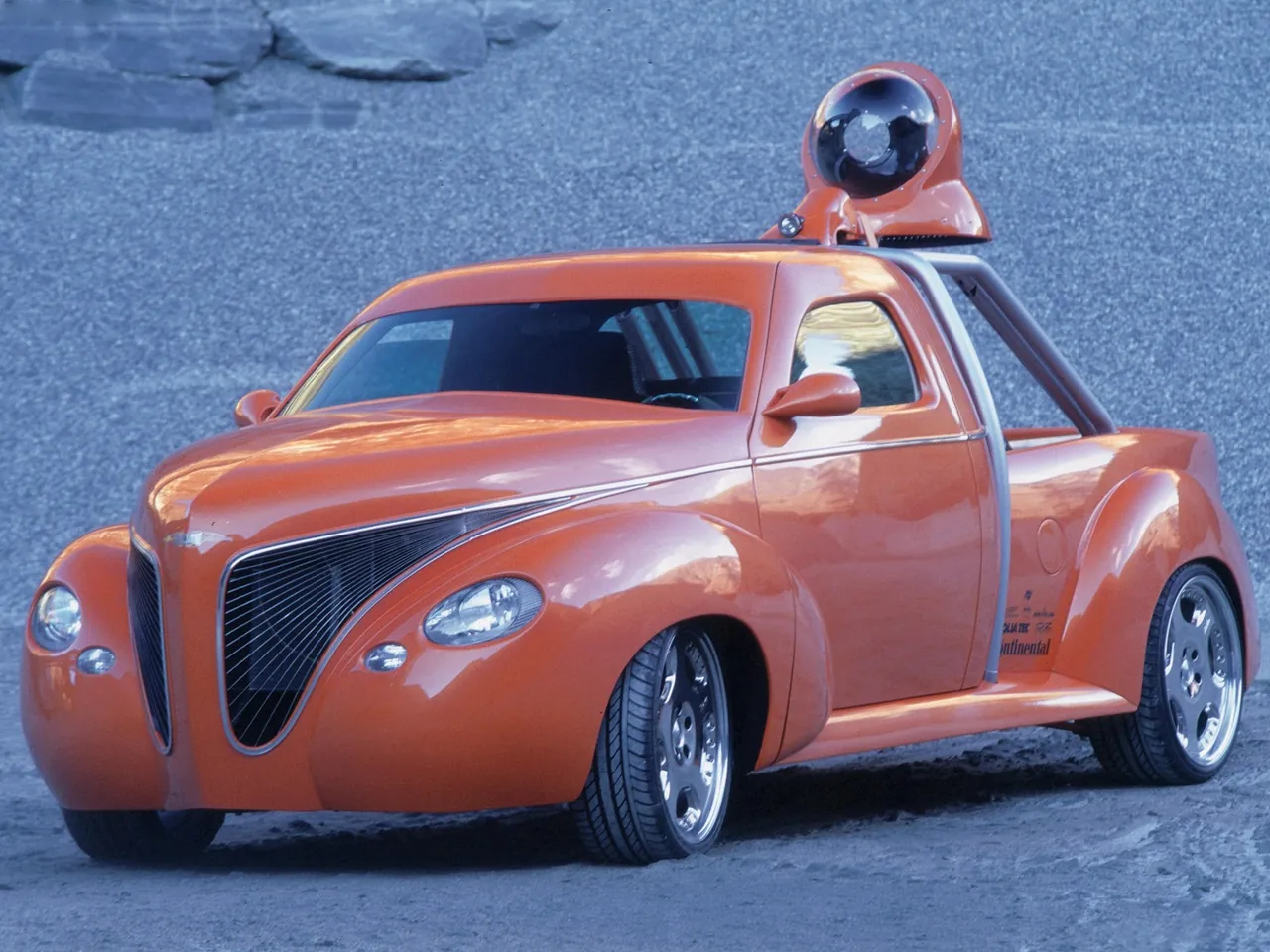 Rinspeed Tatooo.com Concept (2000)