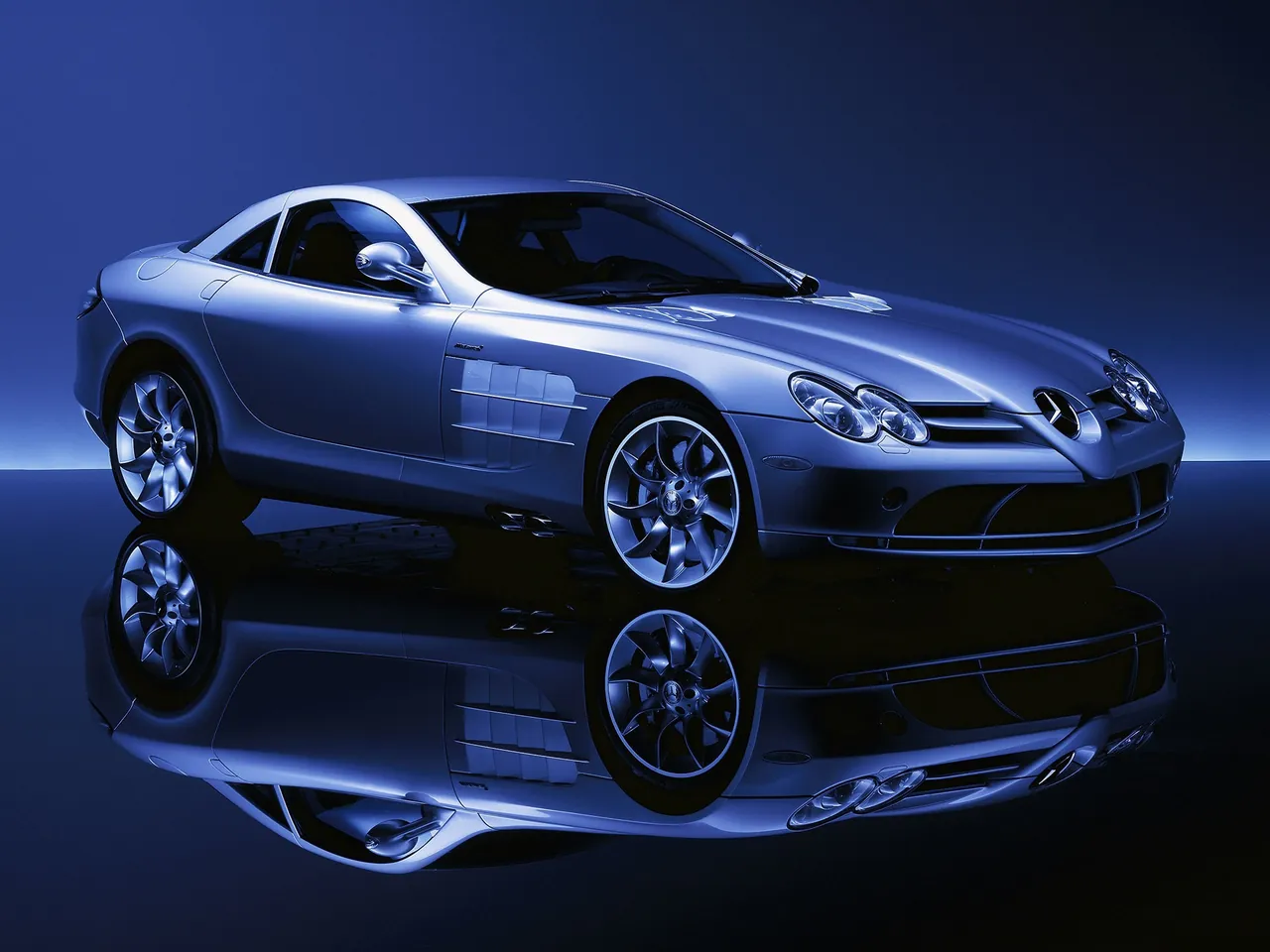 Mercedes-Benz SLR McLaren (2004)
