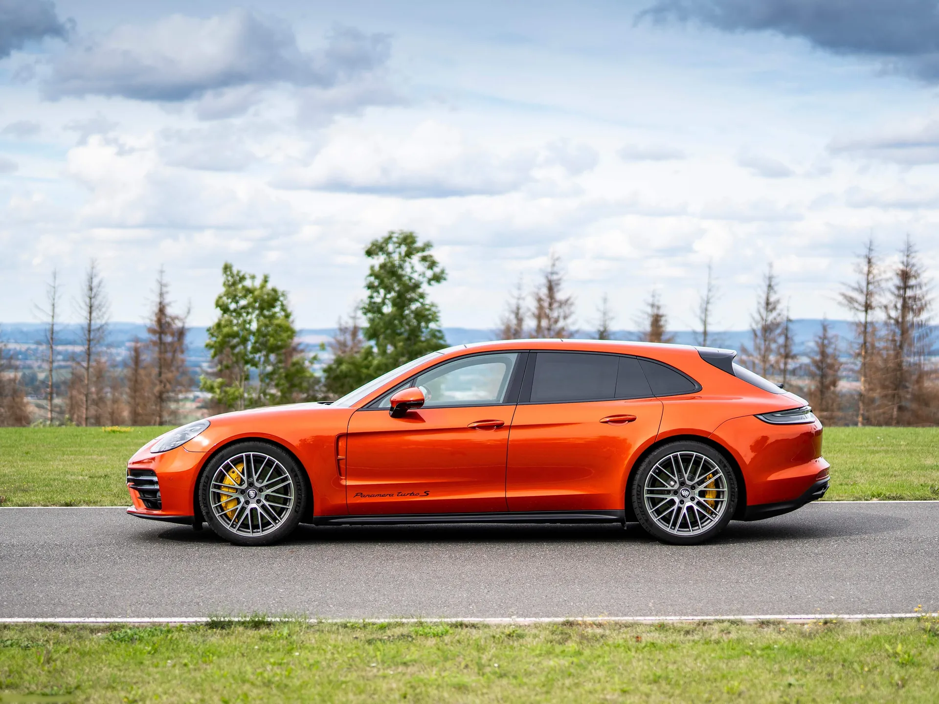 Porsche Panamera Turbo S Sport Turismo (2021) - Side Profile