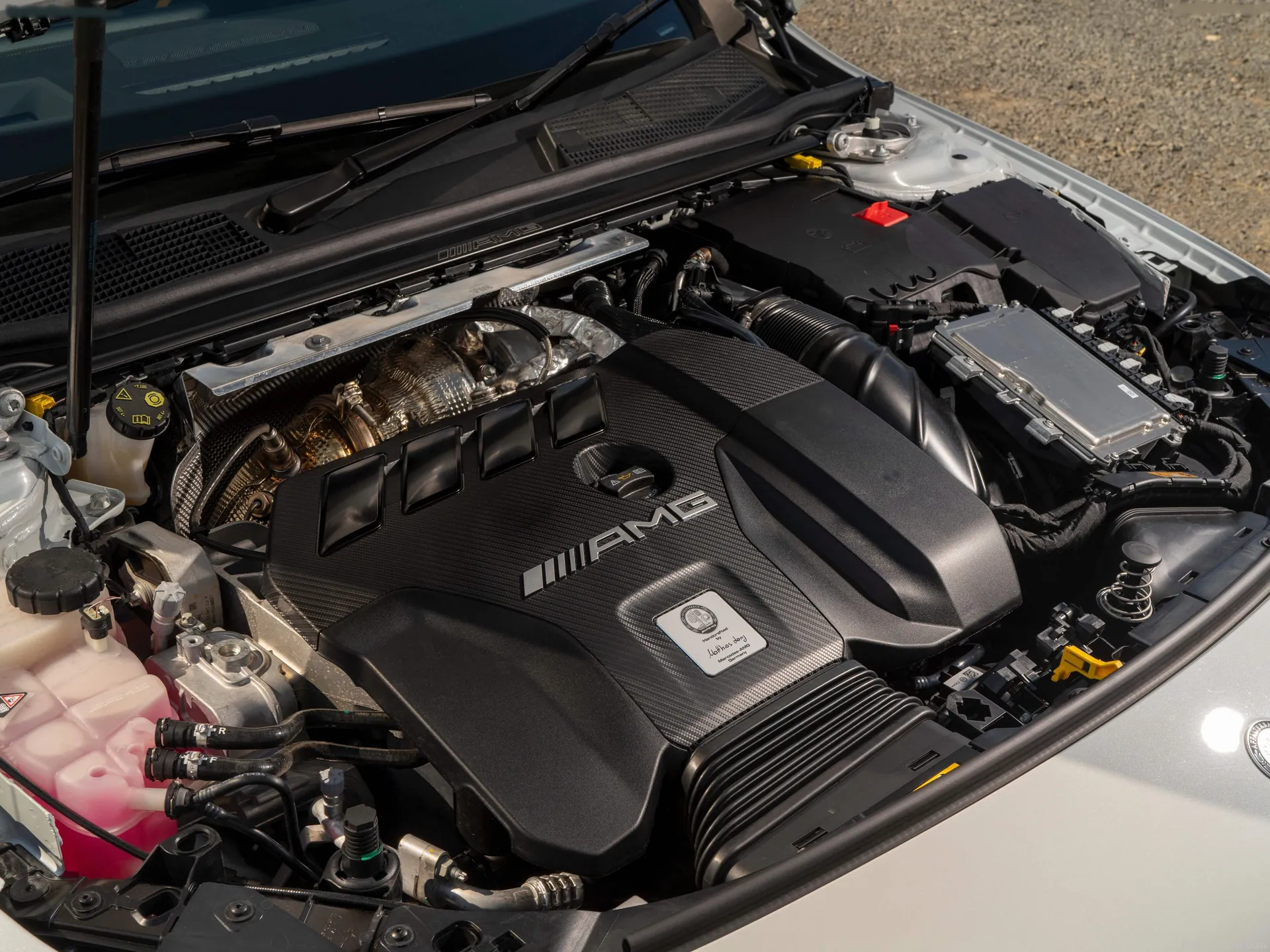 Mercedes-Benz A45 S AMG [UK] (2023) - Engine Bay