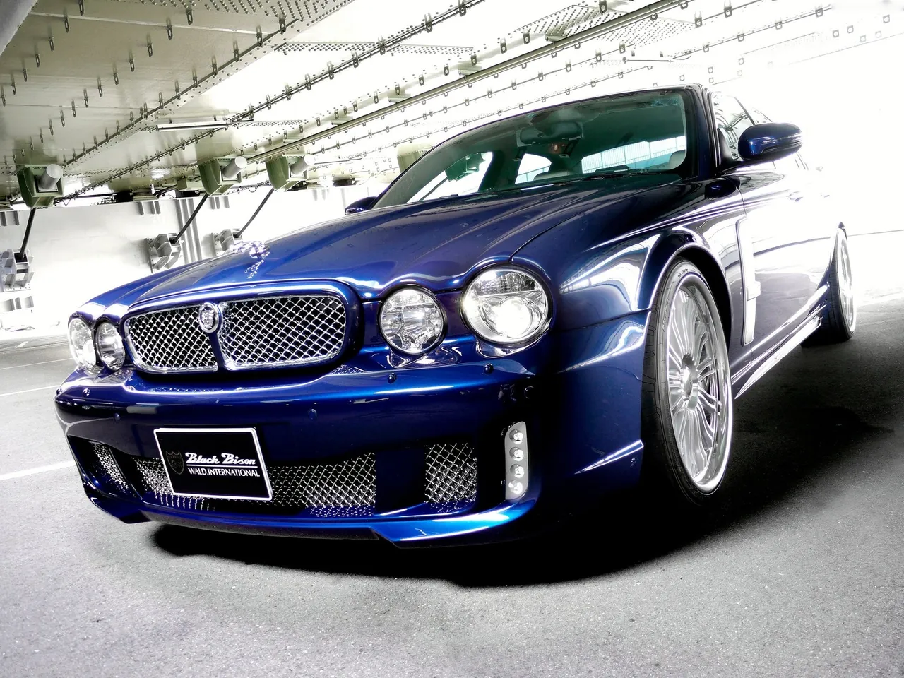 Wald Jaguar XJ X350 (2007)