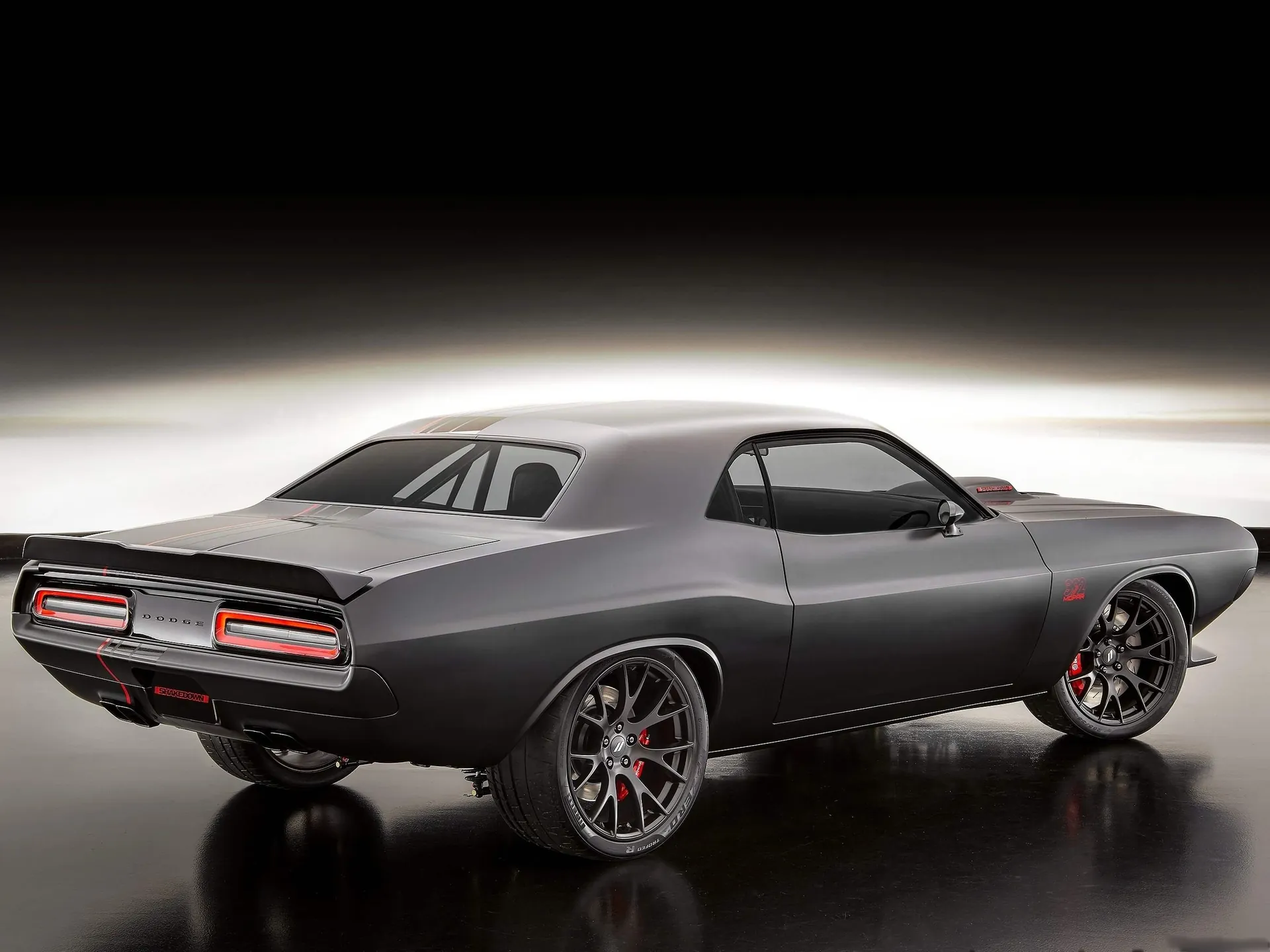 Dodge Shakedown Challenger Concept (2016) – zadní tříčtvrteční pohled