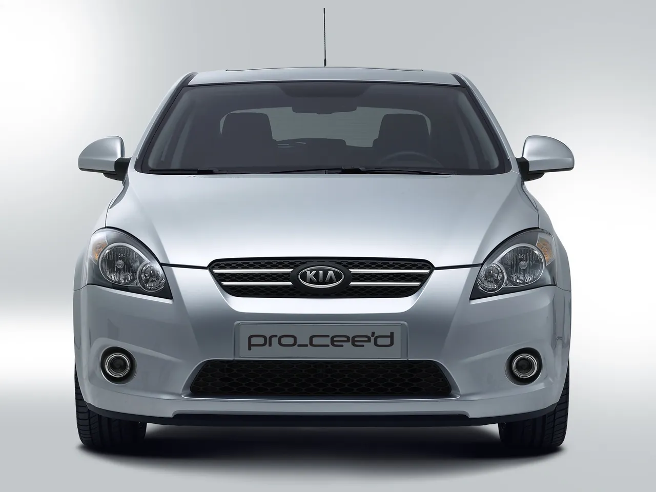 Kia Pro-cee-d (2008) – zepředu