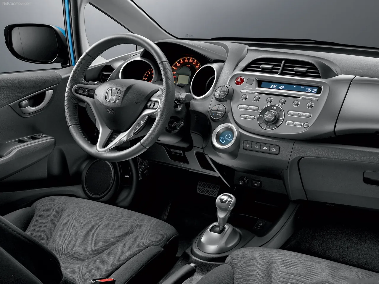 Honda Jazz (2009) – interiér