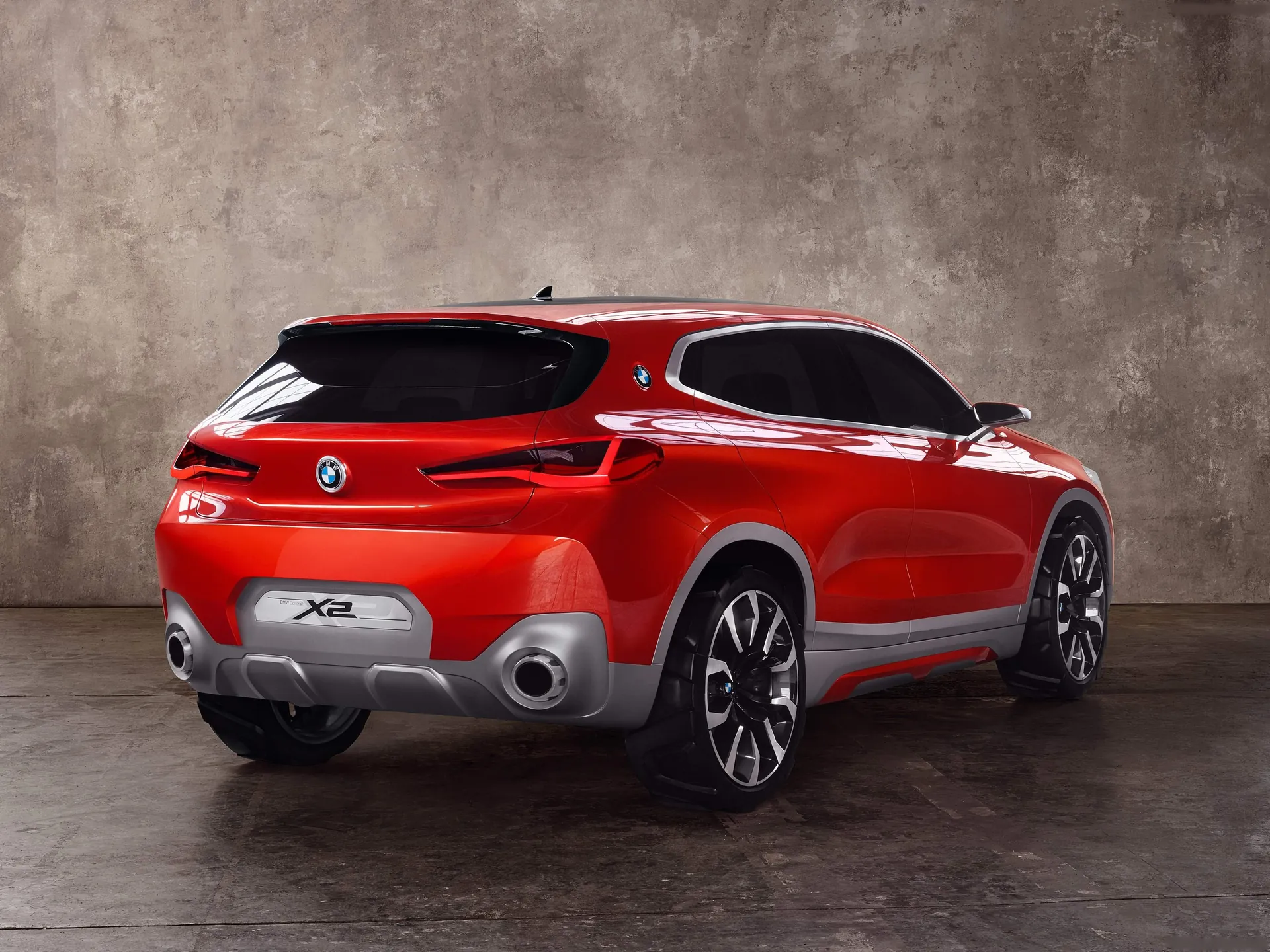 BMW X2 Concept (2016) – zadní tříčtvrteční pohled