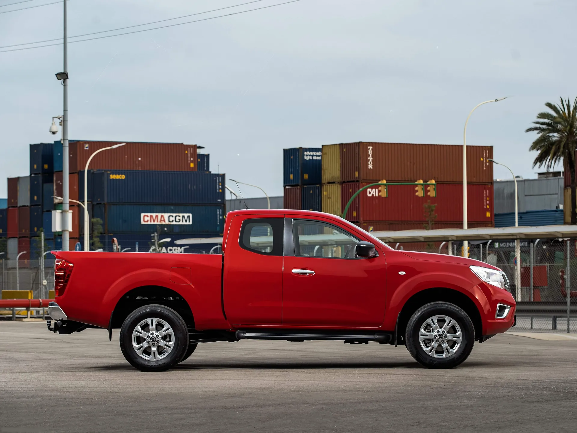 Nissan Navara (2020) – boční profil