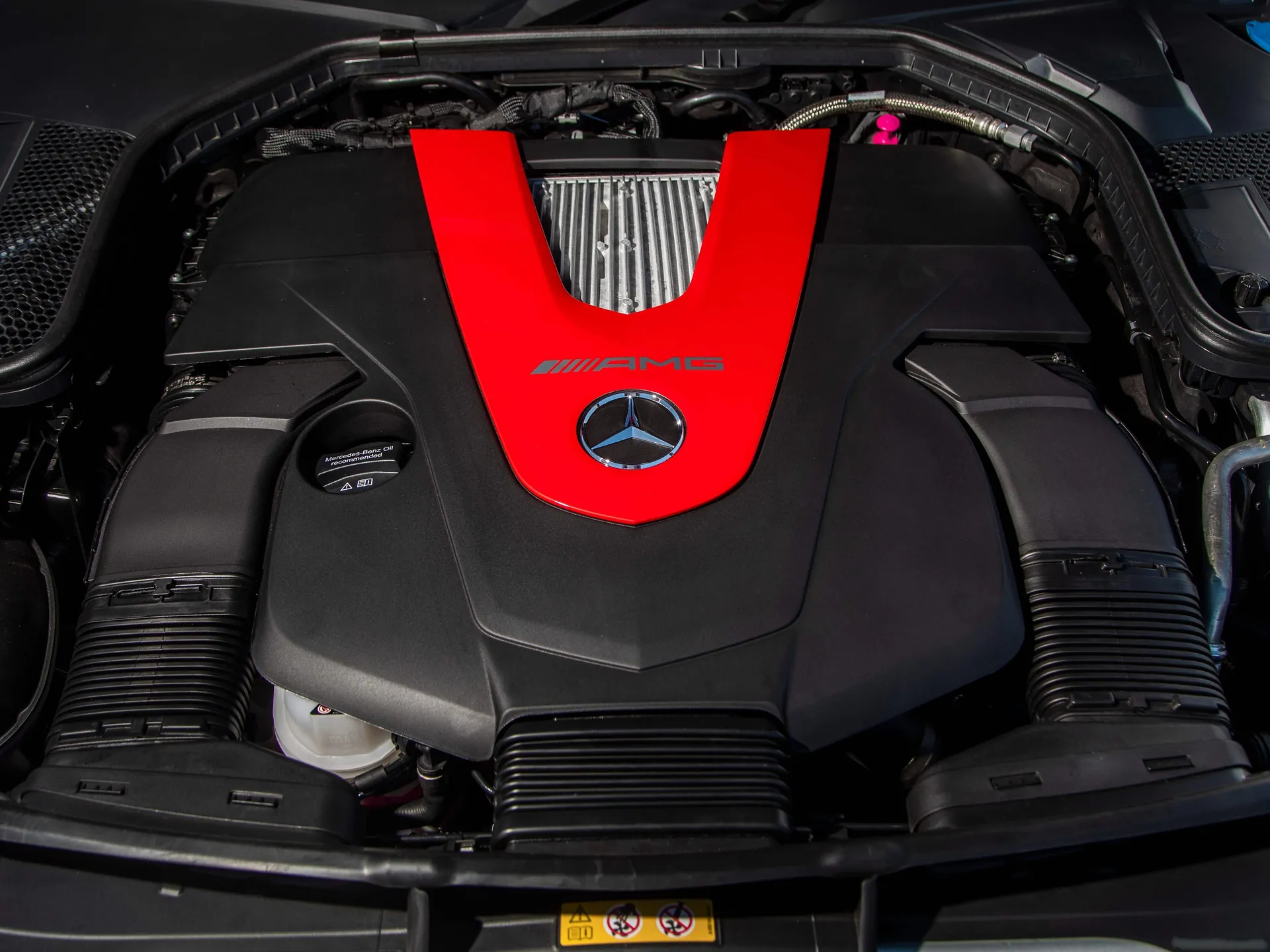Mercedes-Benz C43 AMG Coupe (2019) – motor