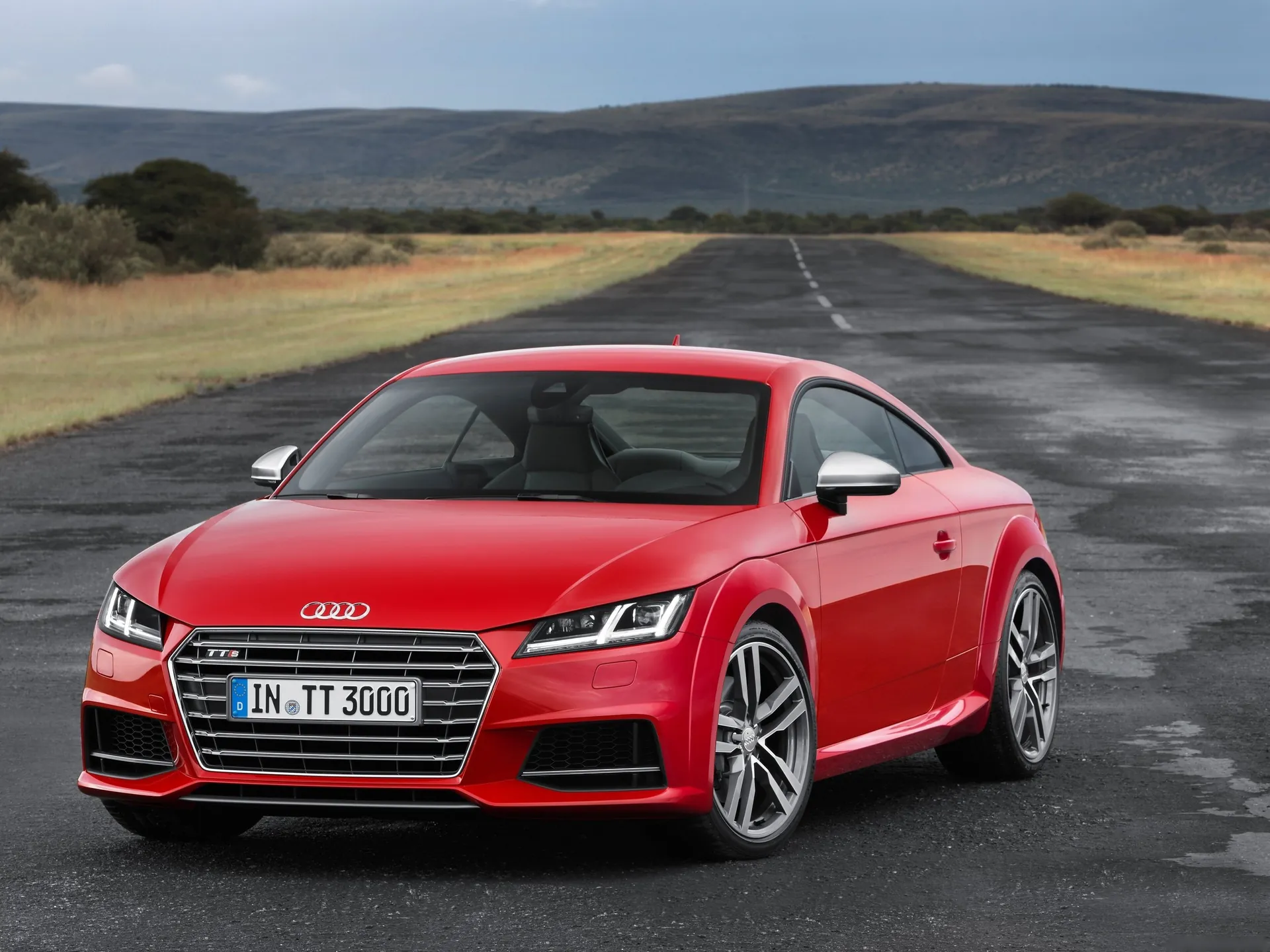Audi TTS Coupe (2015)