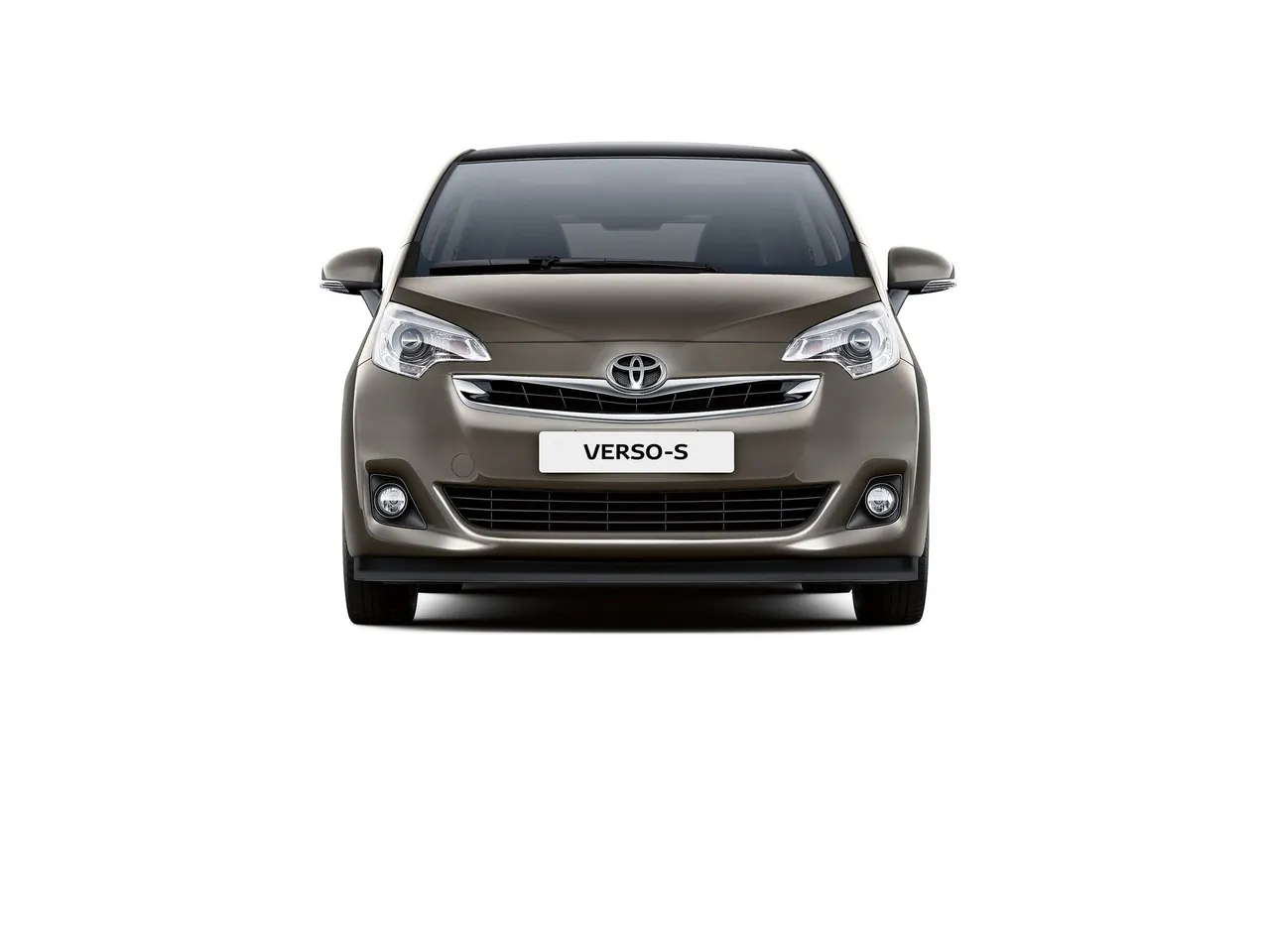 Toyota Verso-S (2015) – zepředu