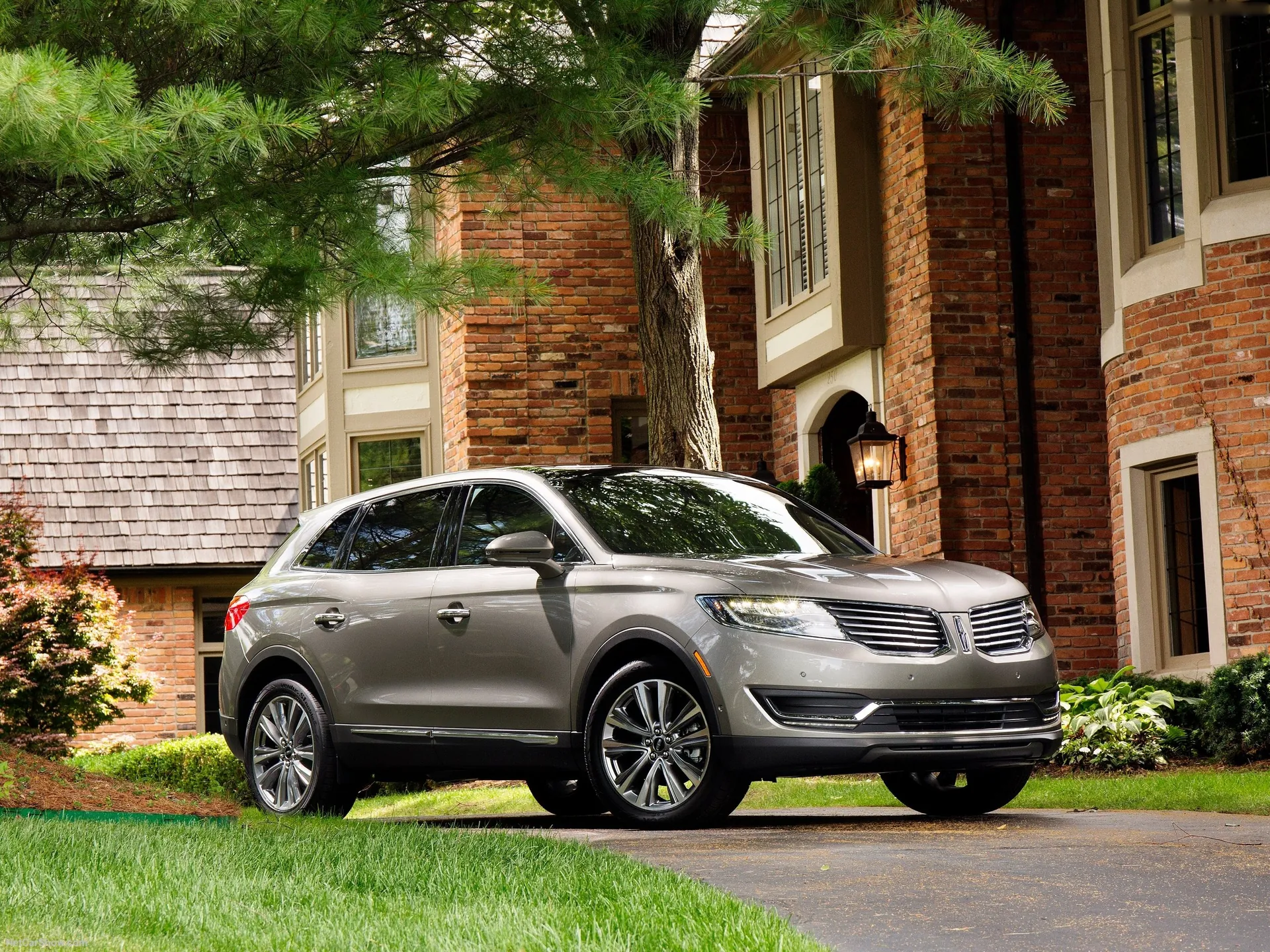 Lincoln MKX (2016)