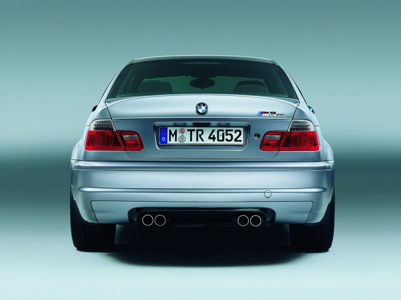 BMW M3 CSL (2003) – zezadu