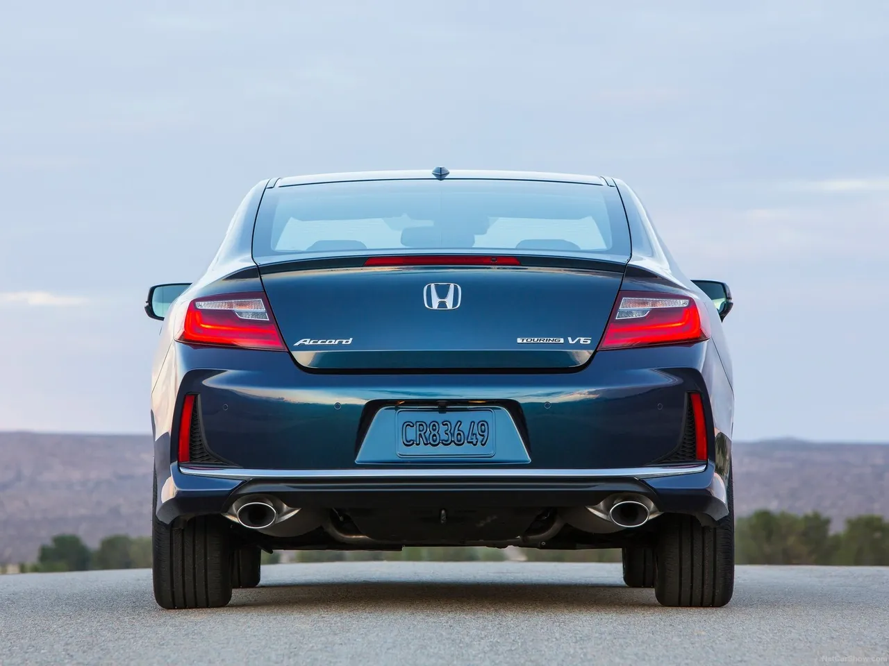 Honda Accord Coupe (2016) - Rear