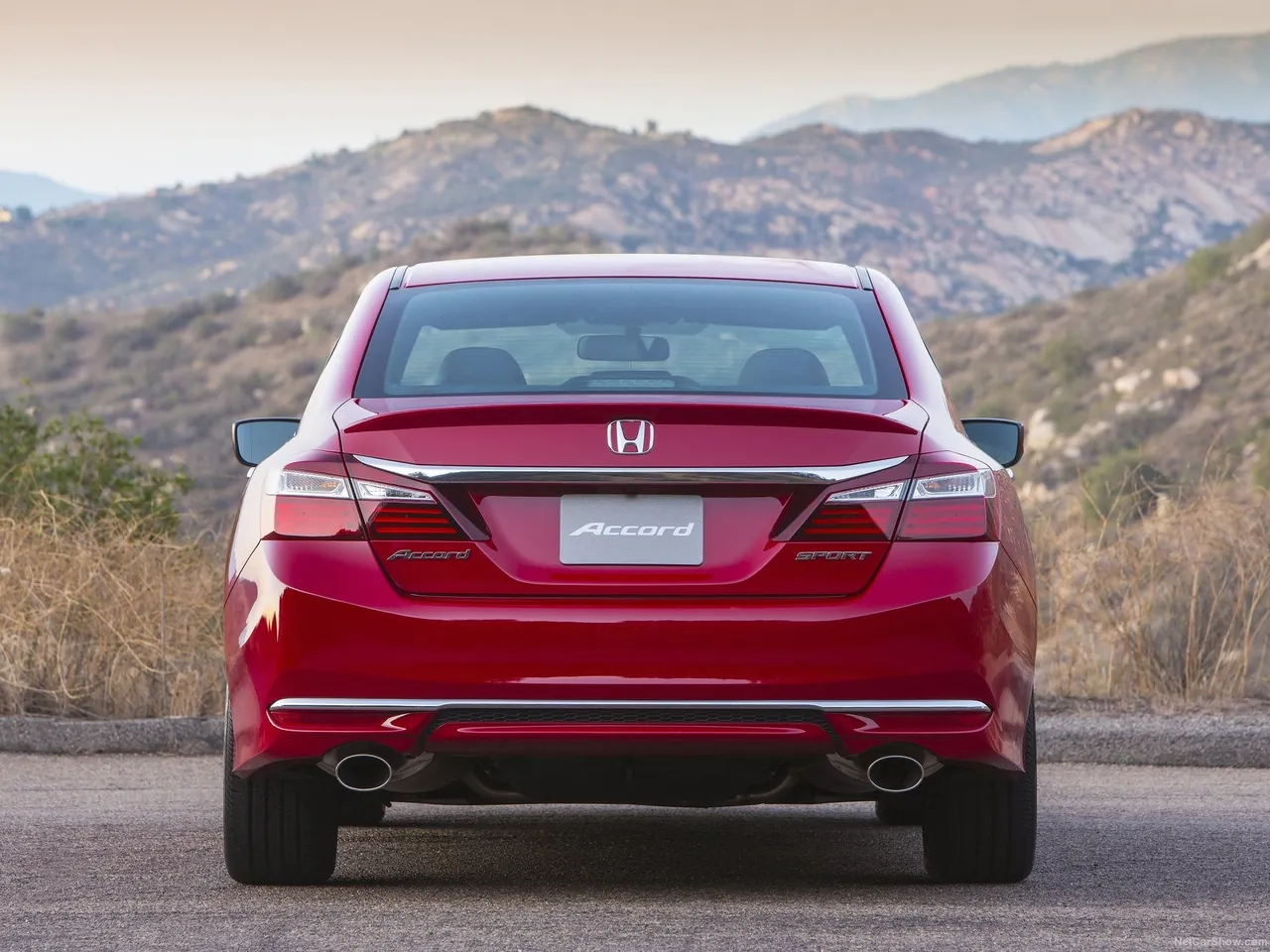 Honda Accord (2016) – zezadu