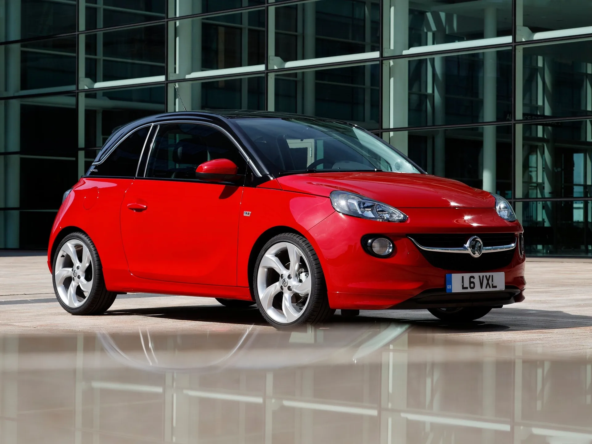 Vauxhall Adam (2013)