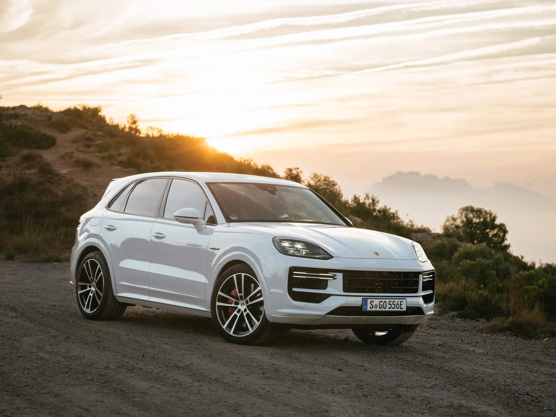 Porsche Cayenne Turbo E-Hybrid (2024)