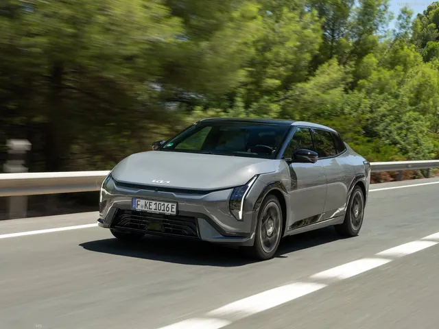 Kia EV4 Fastback [EU] (2026)