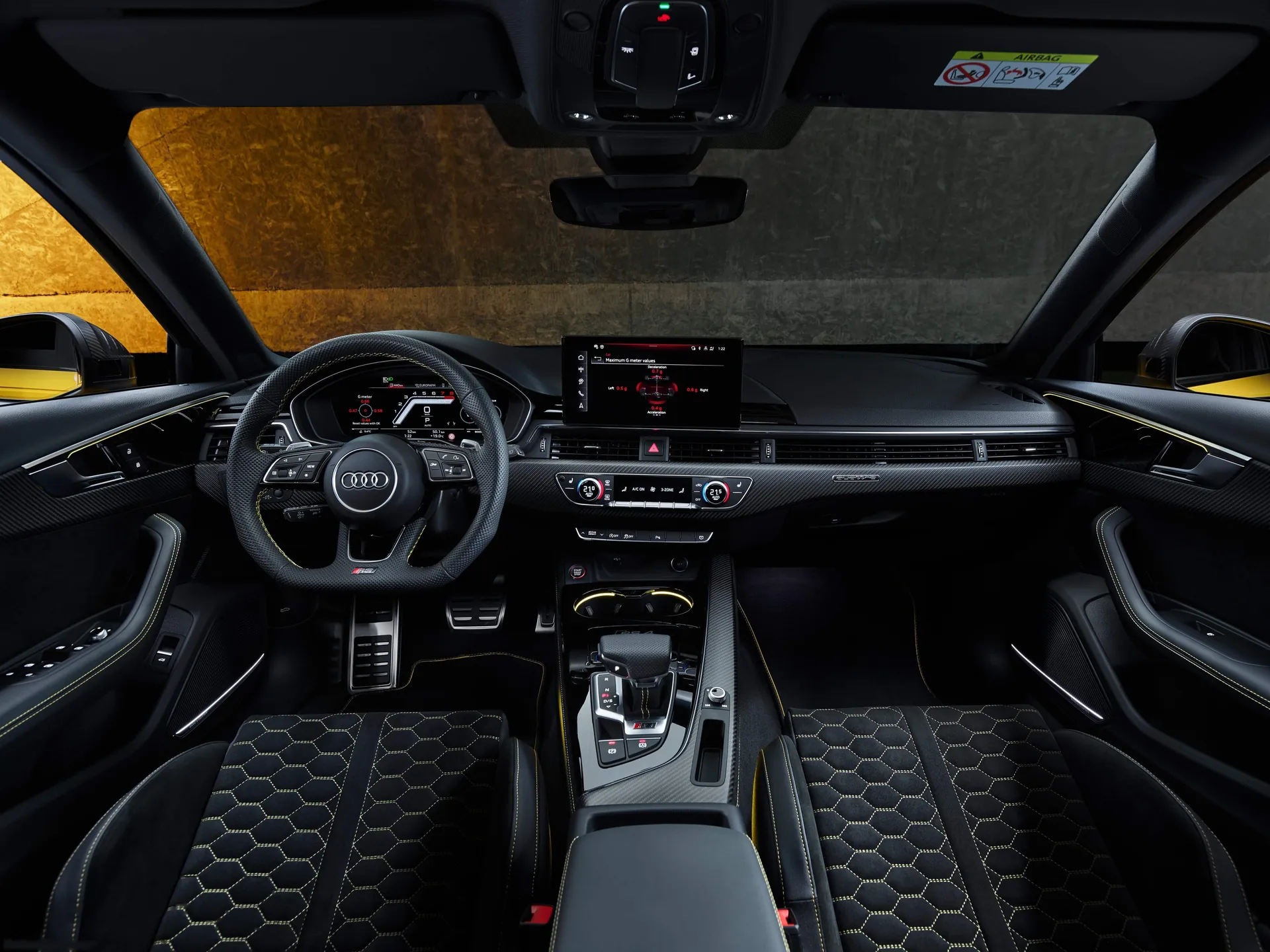 Audi RS4 Avant 25 Years Edition (2024) – interiér