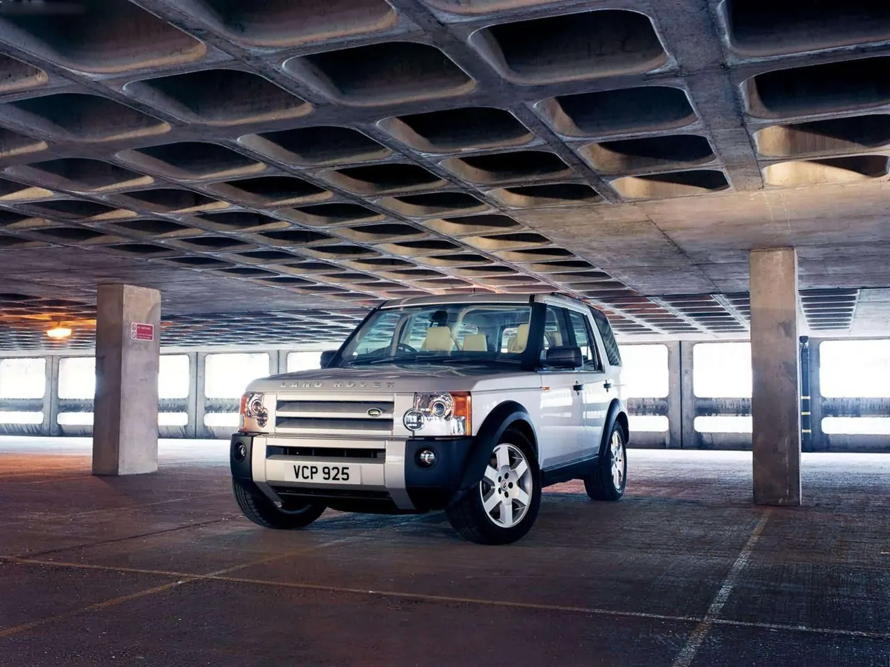 Land Rover Discovery 3 (2005)