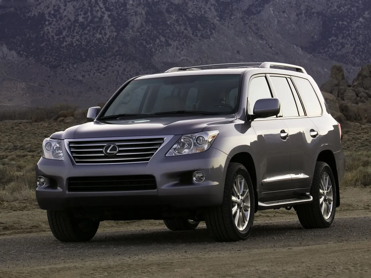 Lexus LX 570 (2008)