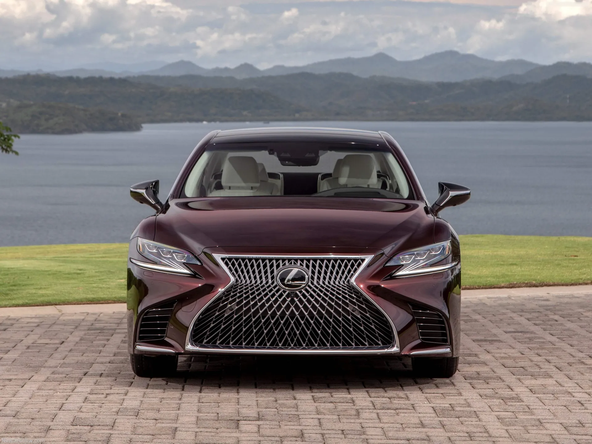 Lexus LS 500 Inspiration Series (2020) – zepředu