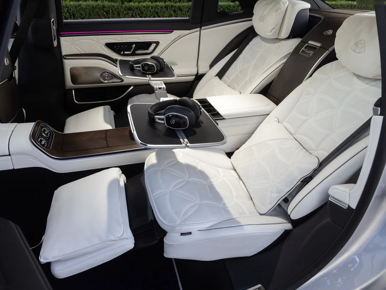 Mercedes-Benz S680 Maybach [US] (2027)