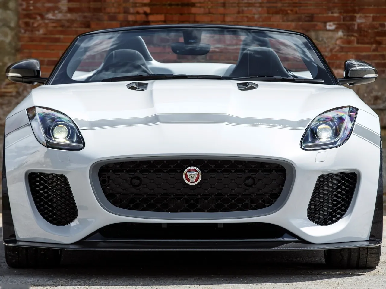 Jaguar F-Type Project 7 (2015) – zepředu