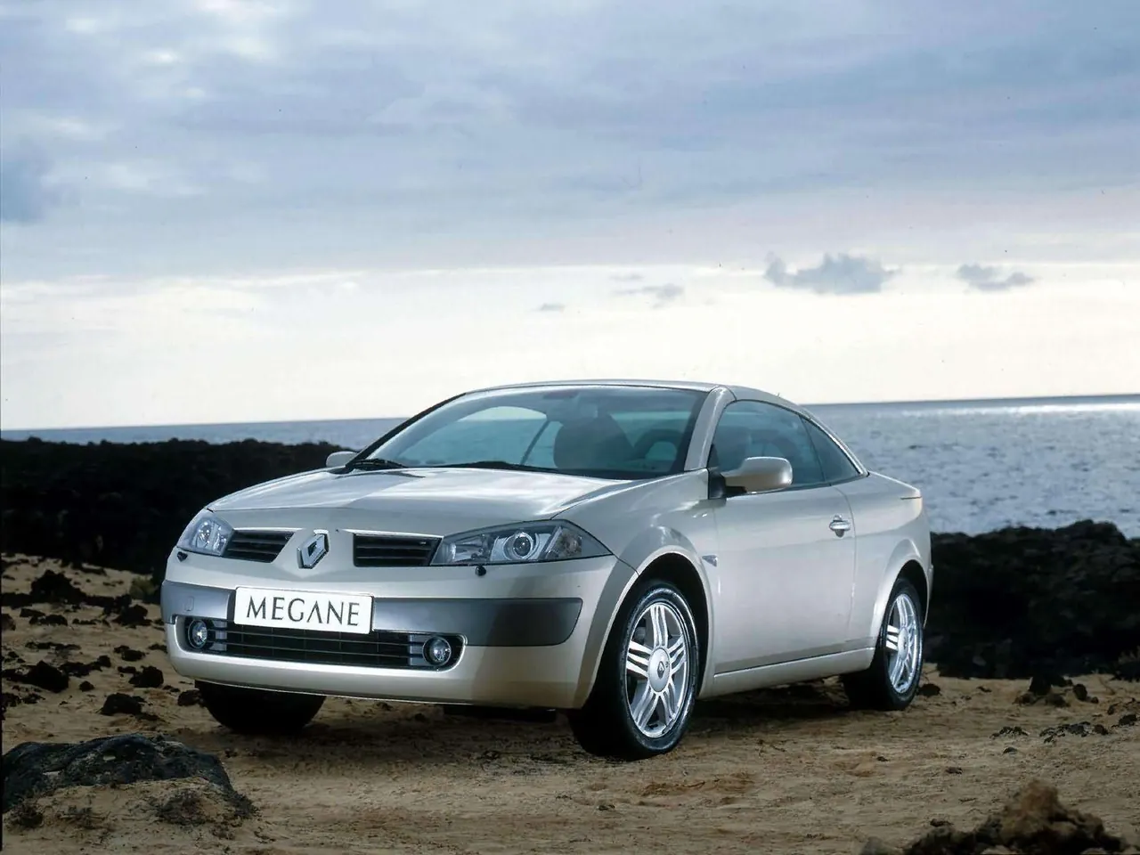 Renault Megane II CoupeCabriolet 1.6 Privilege Version (2003)